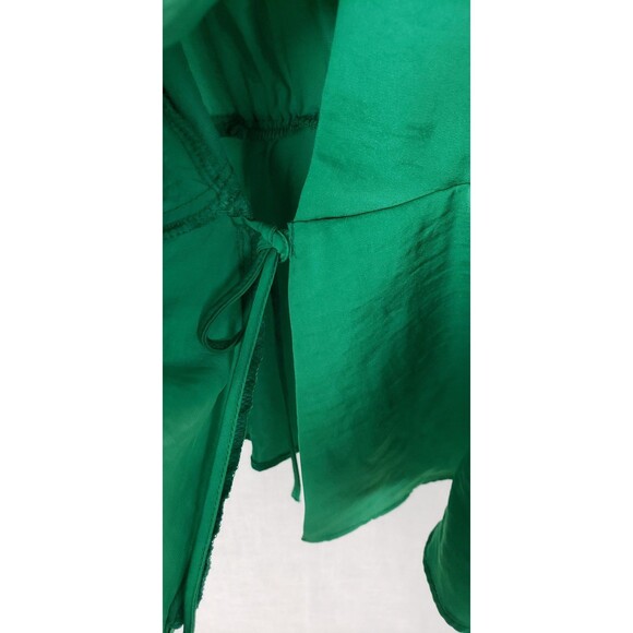 Banana Republic Womens Blouse Top M Kelly Green Satin Wrap Tie Waist Classy - Picture 5 of 10